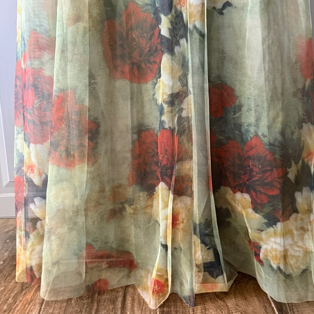 Baltic Born Layla Tulle Maxi Dress Women M Olive Rust NWT Floral Smocked V-Neck - Picture 6 of 15
